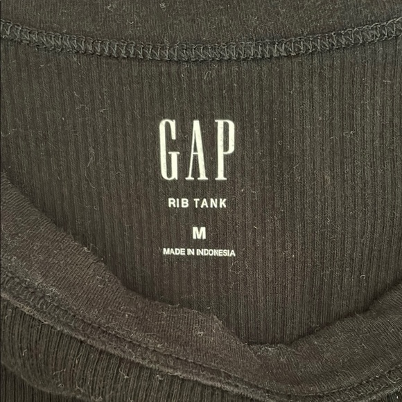 Gap Ribbed Tank Top - Picture 3 of 4